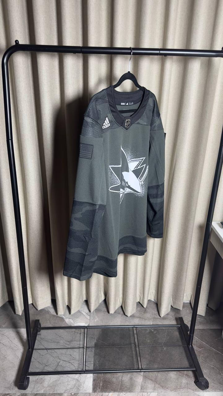 San Jose Sharks Salute the Service
